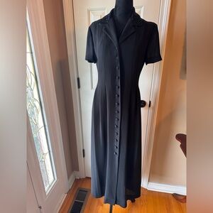 Jessica Howard Black Short Sleeve Maxi Dress with detailed Beaded Collar size 8